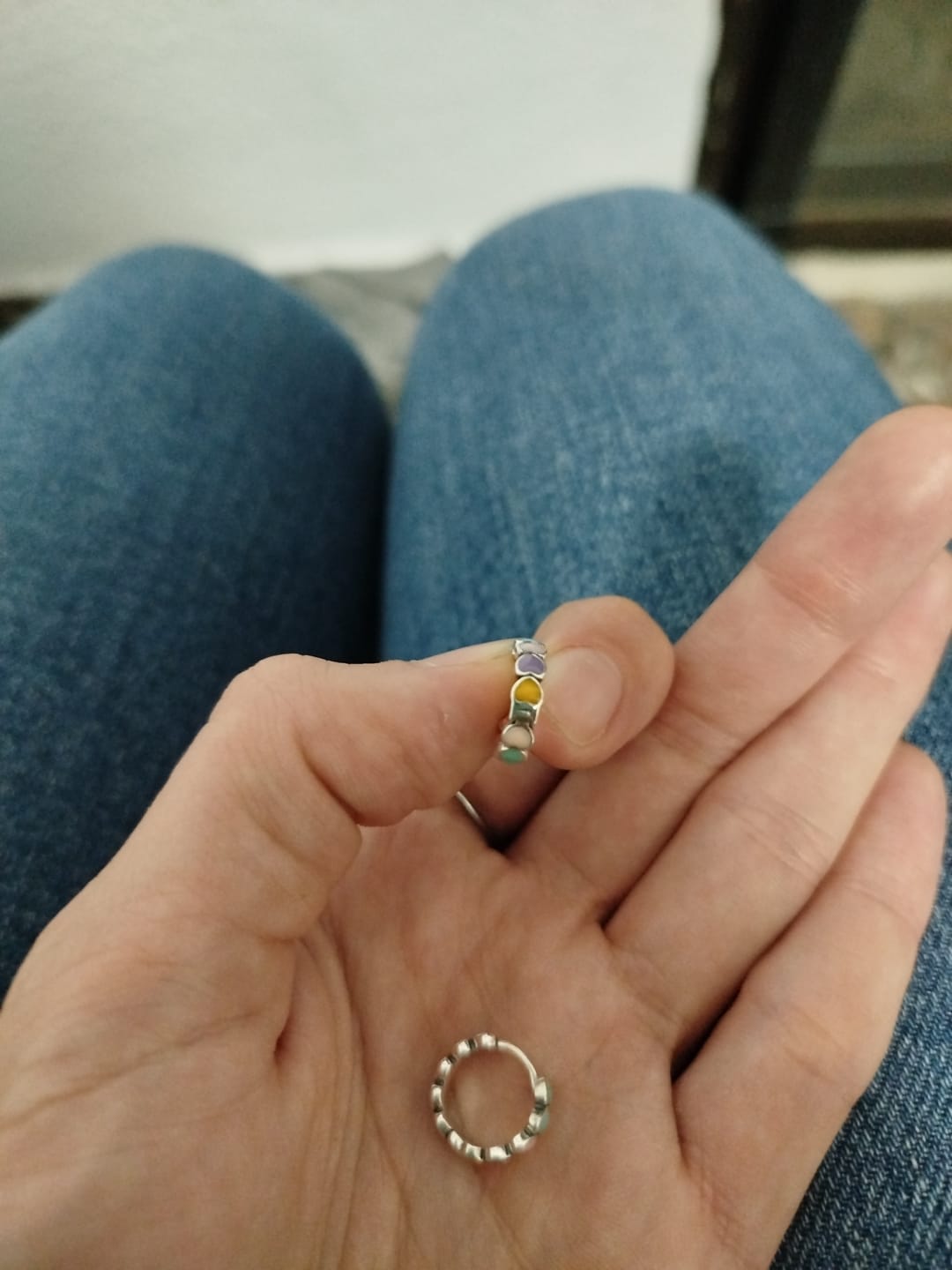 Customer photo review of Pendientes Colorful Love