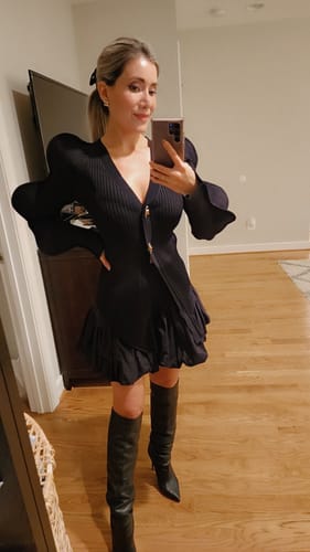 Customer photo review of Skinny V-Neck Knitted Cardigan