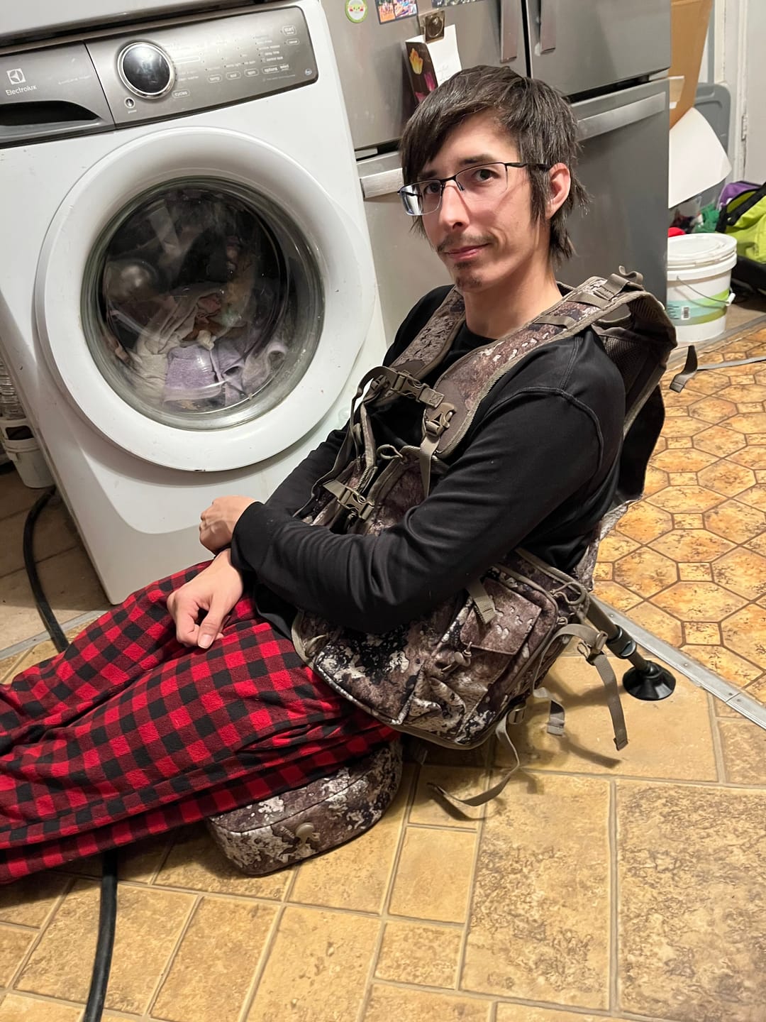 Customer photo review of Turkey Vest with Seat with Game Pouch and Kickstand