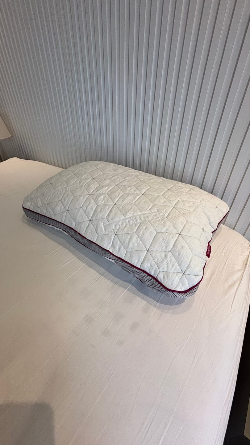 Customer photo review of Adjustable Pillow SnowTouch™