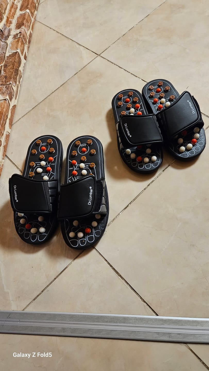 Customer photo review of Talpmasszírozó Akupresszúrás Papucs