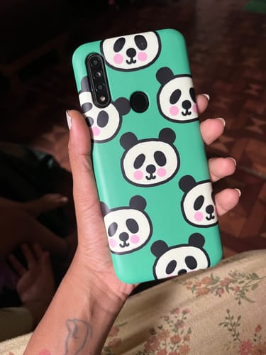 Customer photo review of Good Luck Designer Slim Case