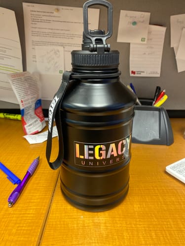 Customer photo review of TATAMI METAL 2.2L WATER BOTTLE