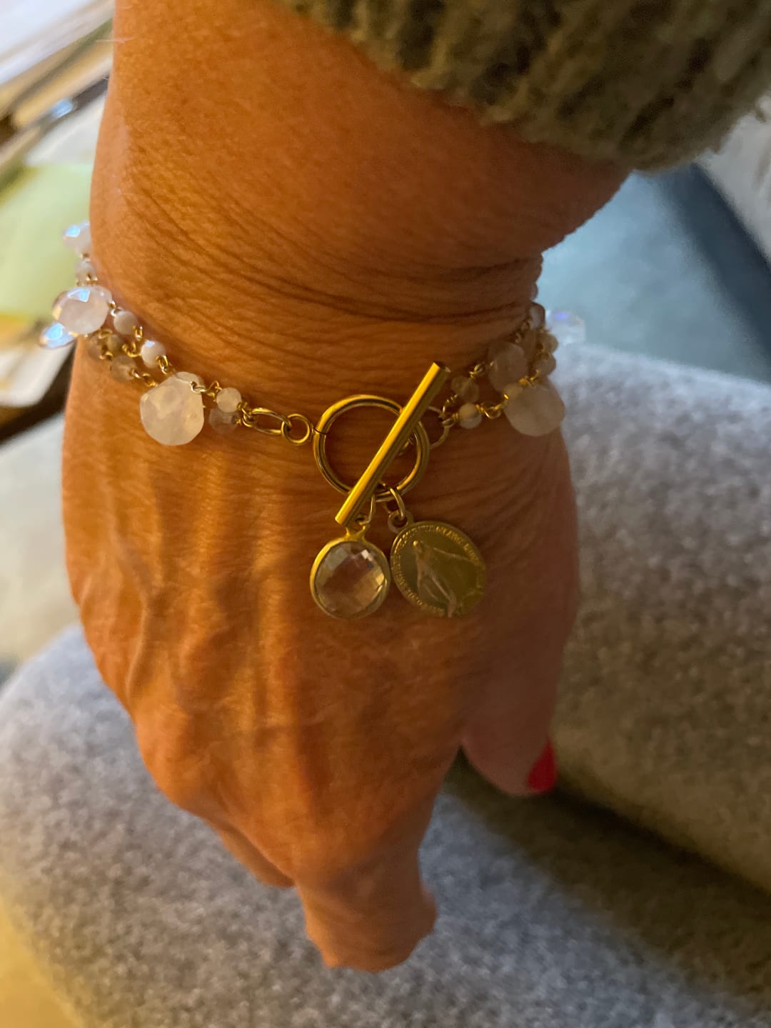 Customer photo review of Bracelet de La Bonne Mère