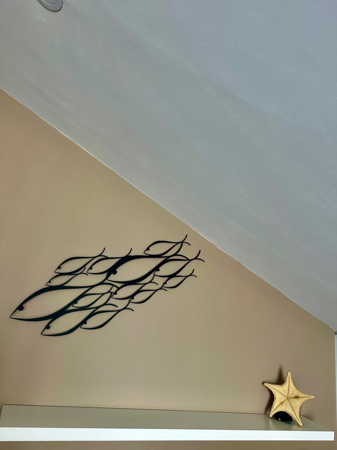 Customer photo review of School Of Fish Metal Duvar Dekoru