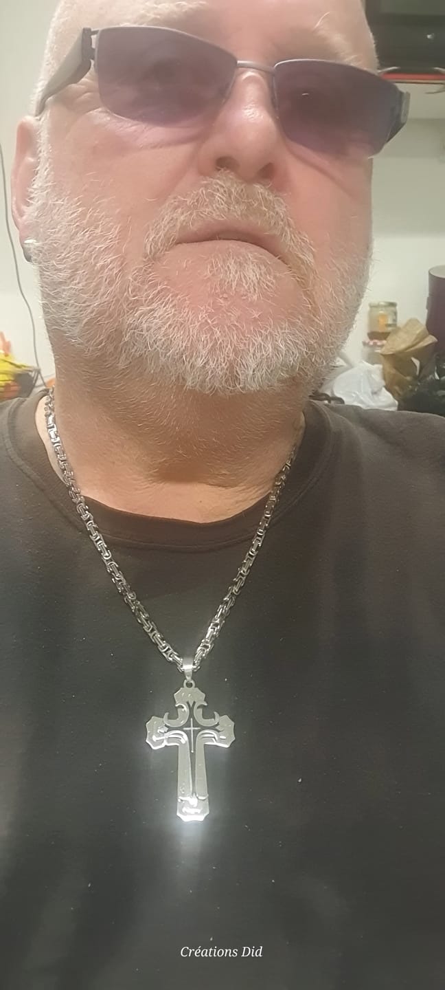 Customer photo review of Collier Croisé de l'Espoir
