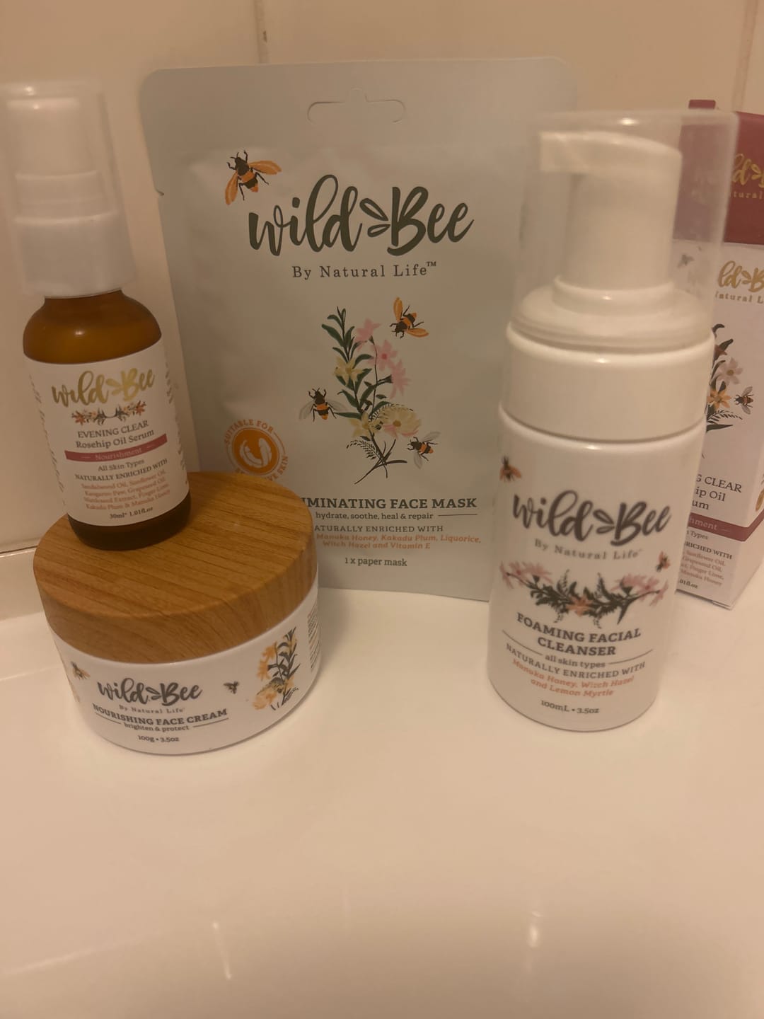 Customer photo review of Wild Bee Nourishing Face Cream