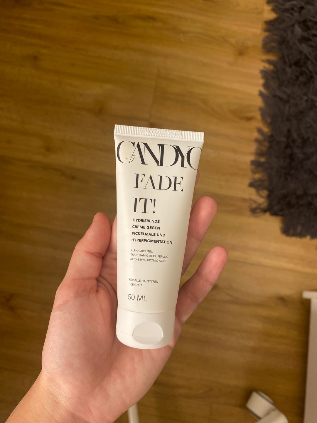 Customer photo review of Fade It! - Creme