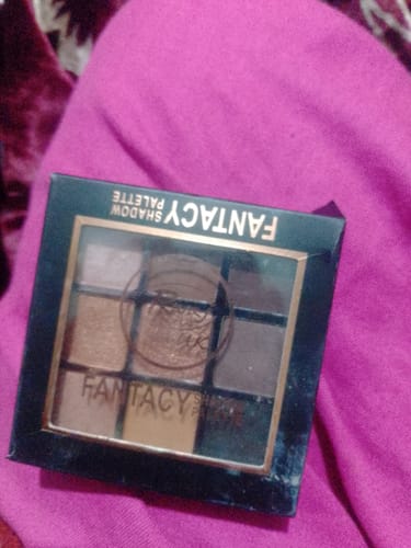 Customer photo review of Rivaj Fantasy Eyeshadow (9 in 1)