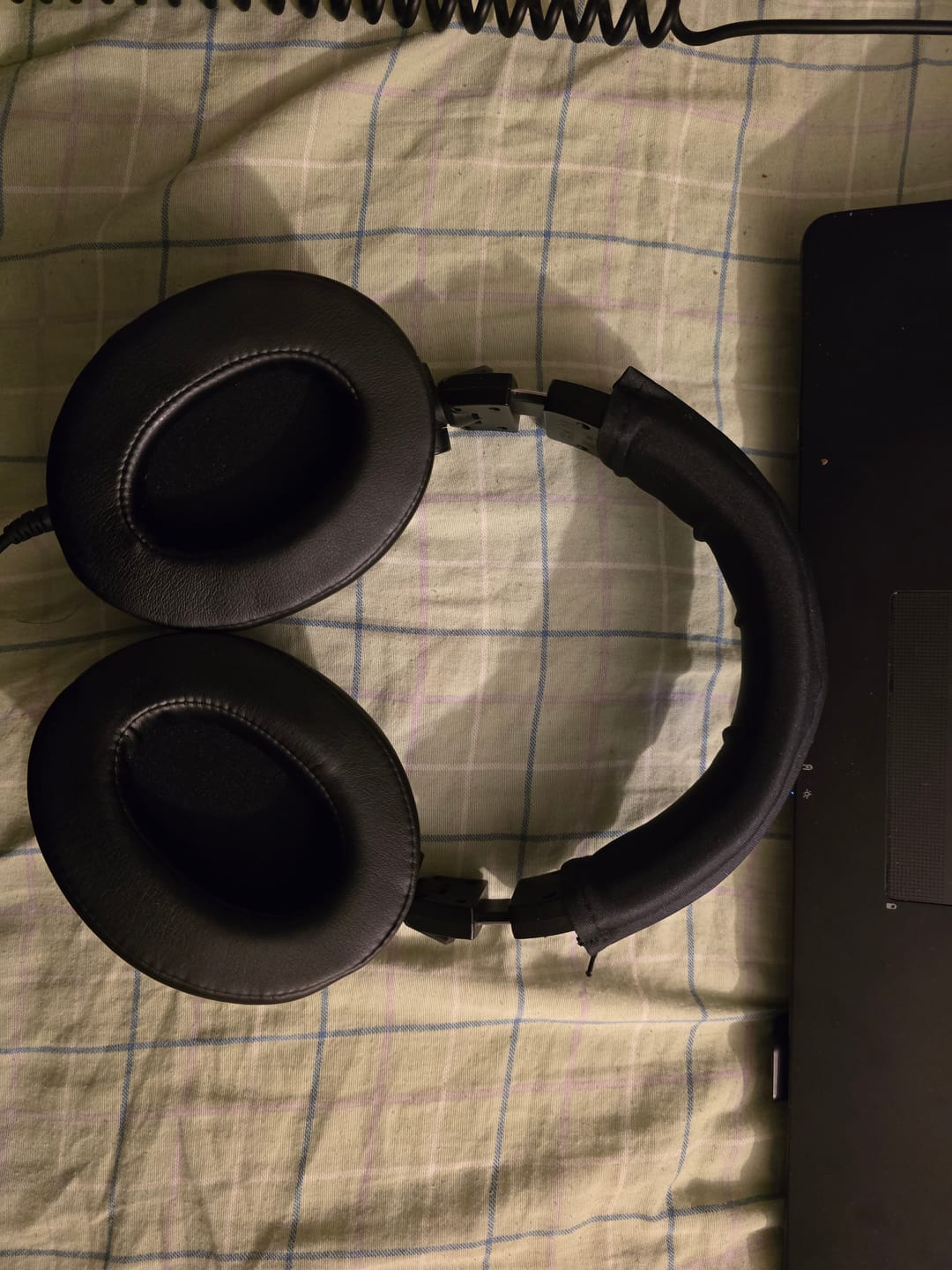 Customer photo review of WC BandZ V2 Protective Headband Cover For ATH M Series Headphones