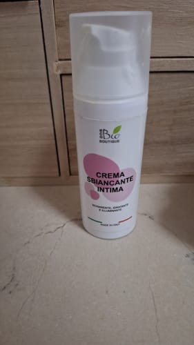 Customer photo review of Crema Sbiancante Intima