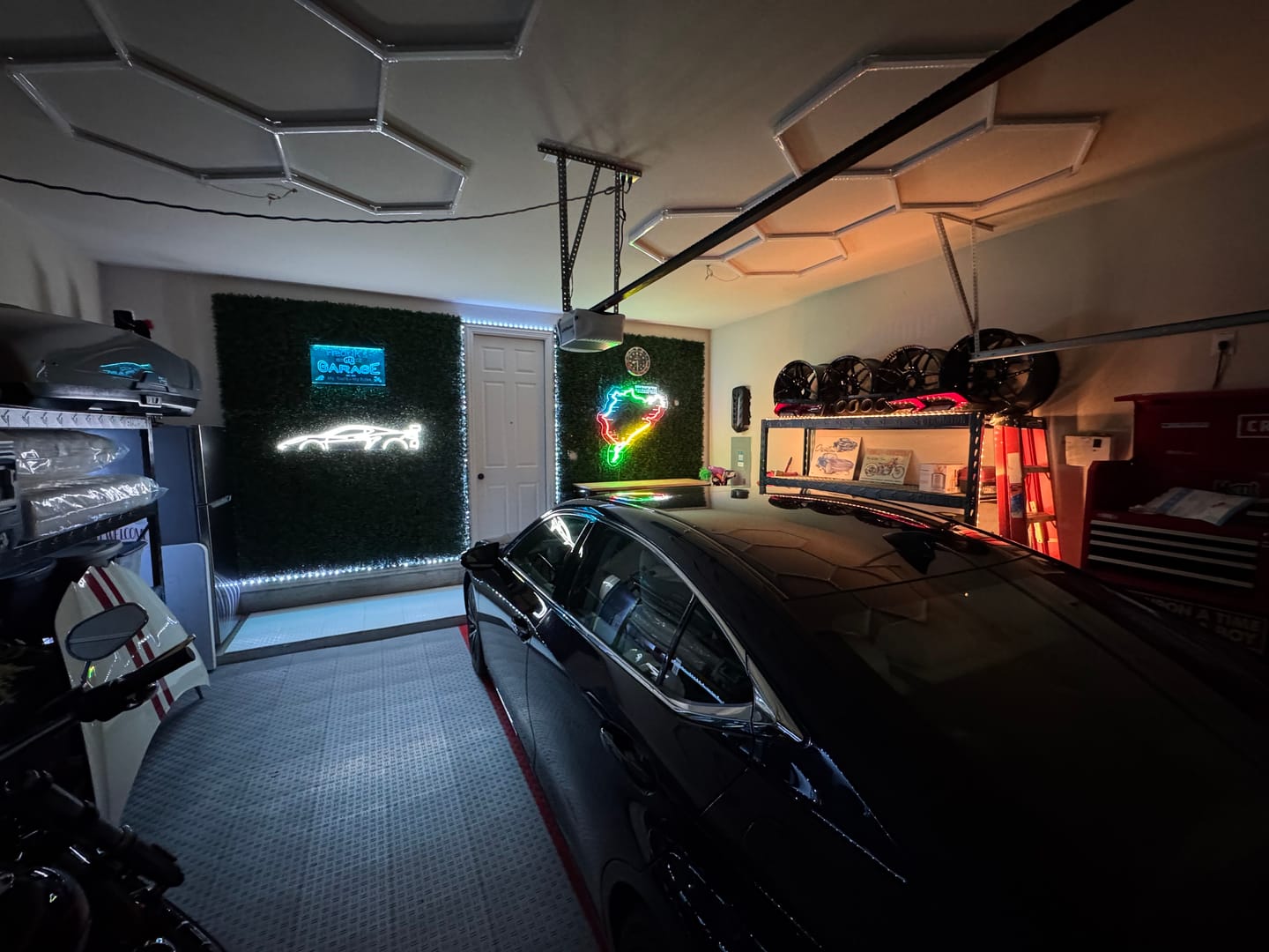 Customer photo review of Nürburgring Nordschleife Neon Race Track
