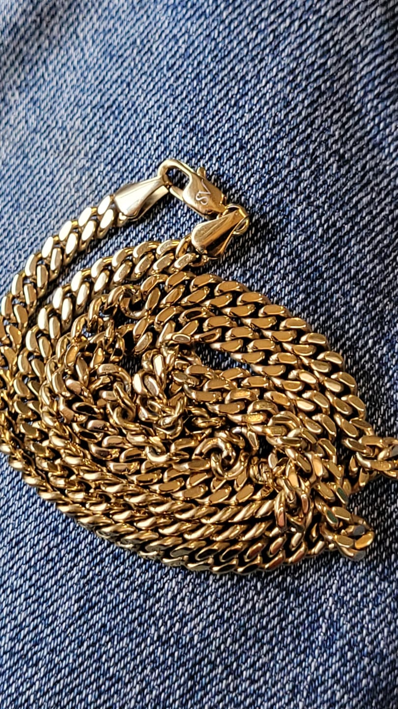 Customer photo review of Cadena Miami Cuban Oro 5mm