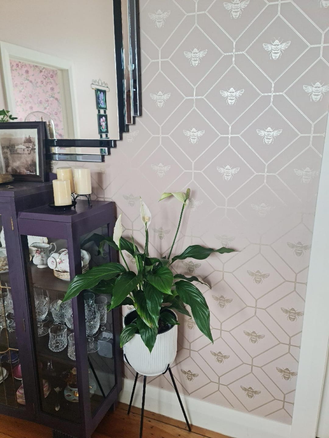 Customer photo review of Honeycomb Bee - Geometric Metallic Wallpaper - Blush