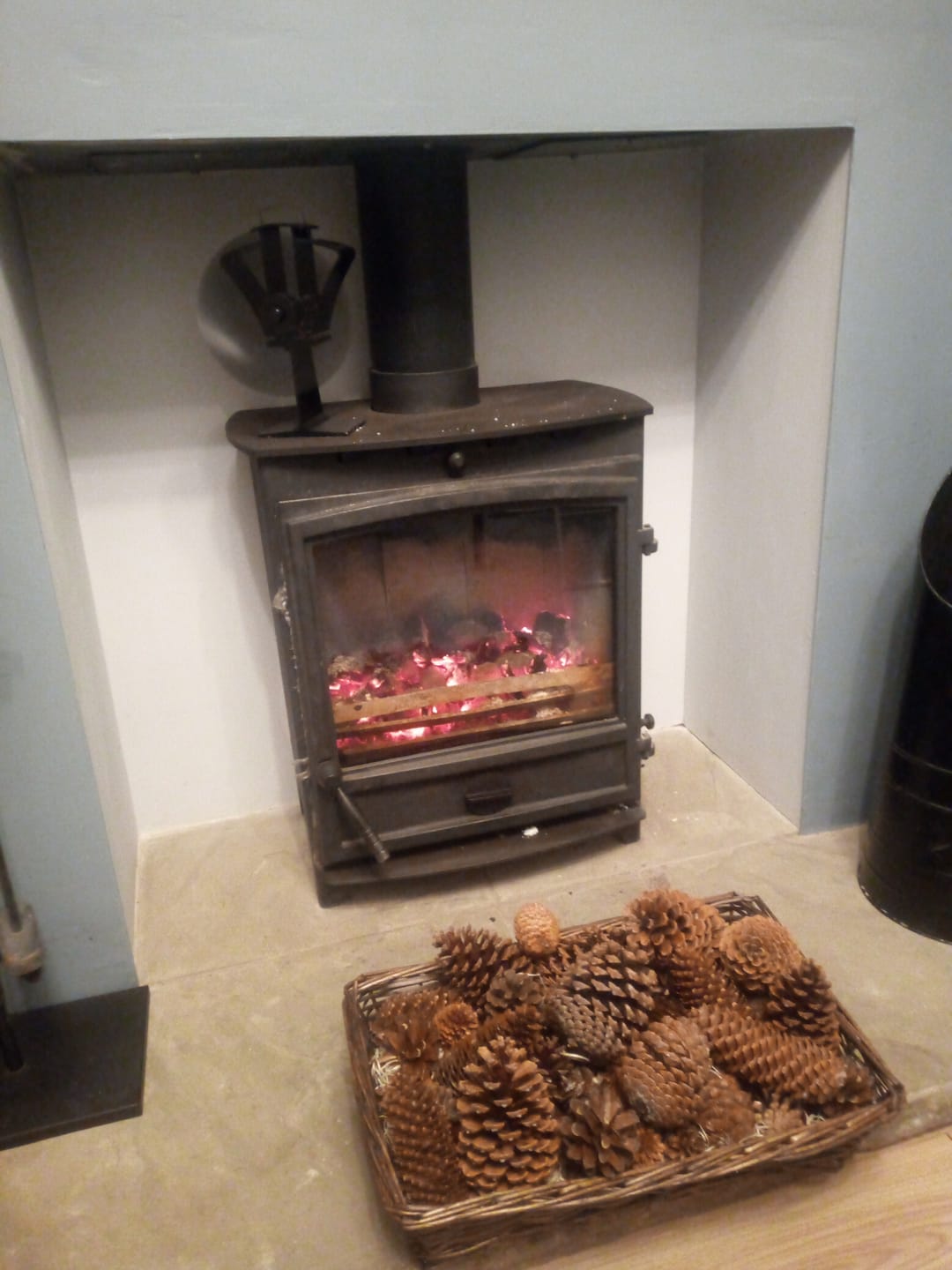 Customer photo review of Glo Therm Smokeless Coal (1 Tonne) 50 x 20kg Bags
