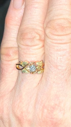 Customer photo review of Diamond Foliage - Black Hills Gold Engagement & Wedding Ring Set