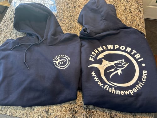 Customer photo review of (50 Pieces) Gildan Heavy Blend™ 18500 Hoodie Package