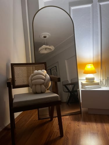 Customer photo review of Hazeran Sandalye – Masif Ceviz Ahşap Sandalye