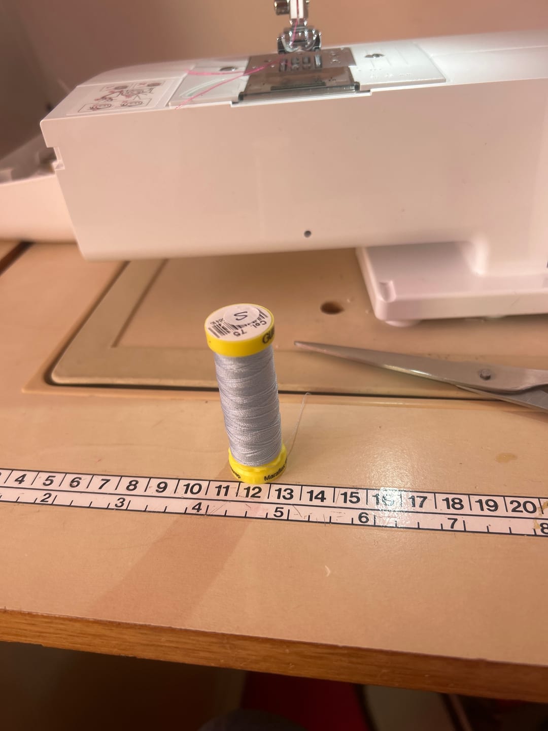 Customer photo review of Gutermann Maraflex Elastic Stretch Thread 150m