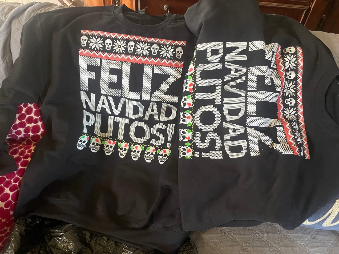 Customer photo review of Feliz Navidad Putos OG Navidad Sweatshirt