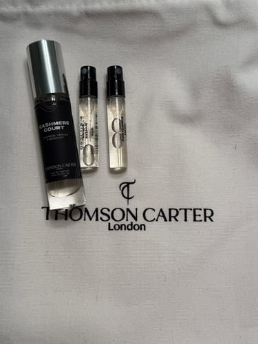 Customer photo review of Rouge Avenue | Eau de Parfum | 2ml