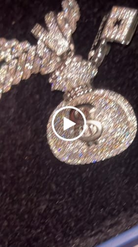 Customer video review of VVS Cuban Link Chain 14K Gold (ALL SIZES)