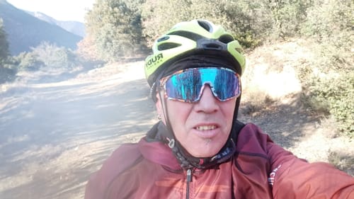 Customer photo review of REVO Kapvoe X76 Photochromic Sunglasses