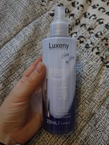 Reseña con foto de un cliente sobre Spray Bifásico 10 en 1 230 ml