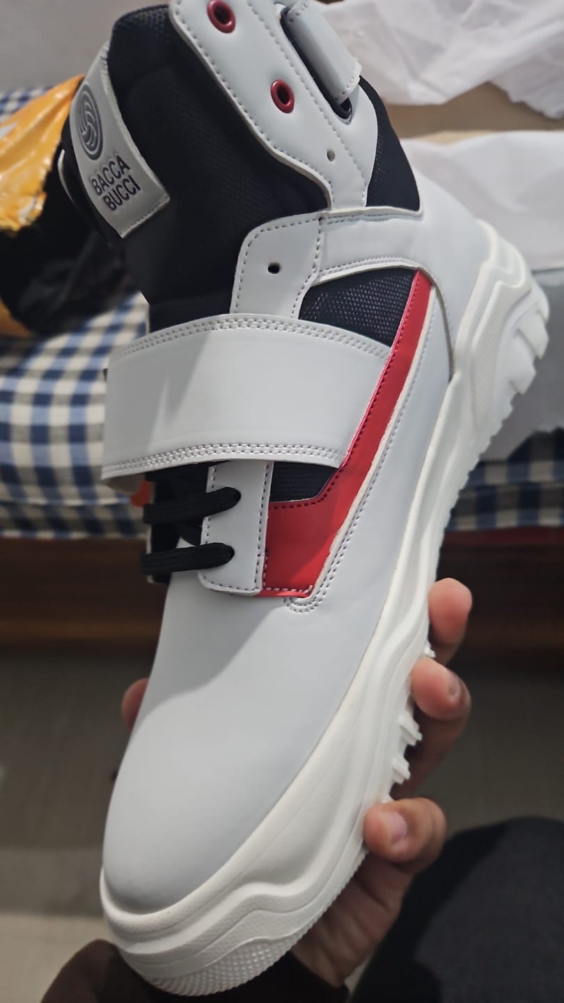 Customer photo review of Bacca Bucci DENVER High-Top Sneakers