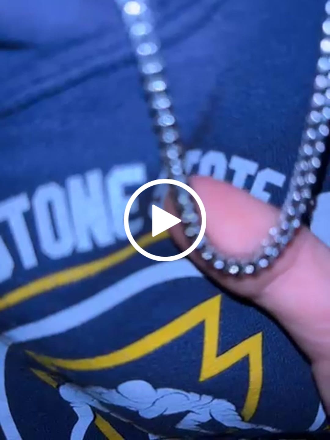 Customer video review of Franco Chain (Silver)