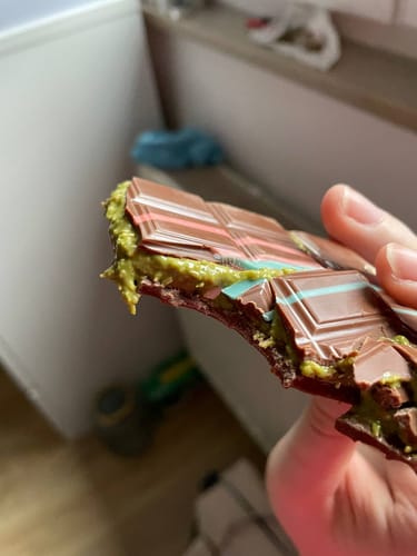 Customer photo review of Almaci x Al Bidaya DUBAI Dessert Chocolate (200g)