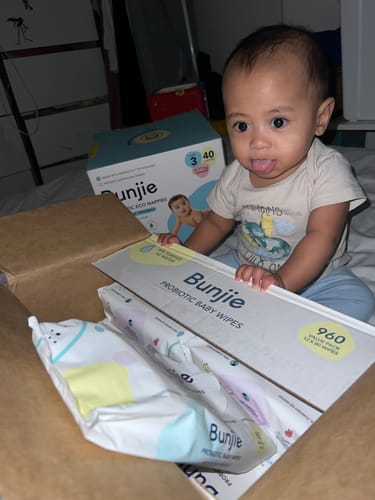 Customer photo review of 12 Pack of Probiotic Baby Wipes