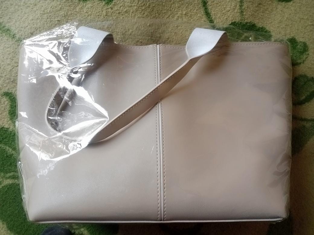 Customer photo review of Portland Tote Latte