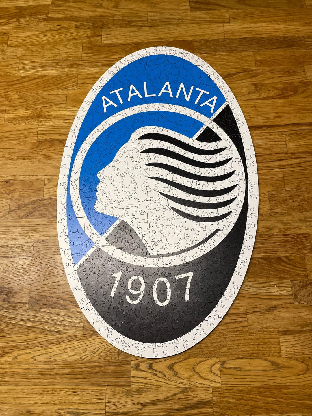 Customer photo review of Atalanta BC® Logo - Wooden Puzzle