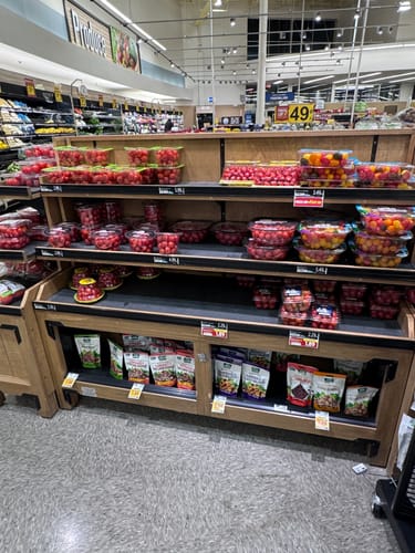 Customer photo review of Godspeed Airstrike L/S Tee Olive