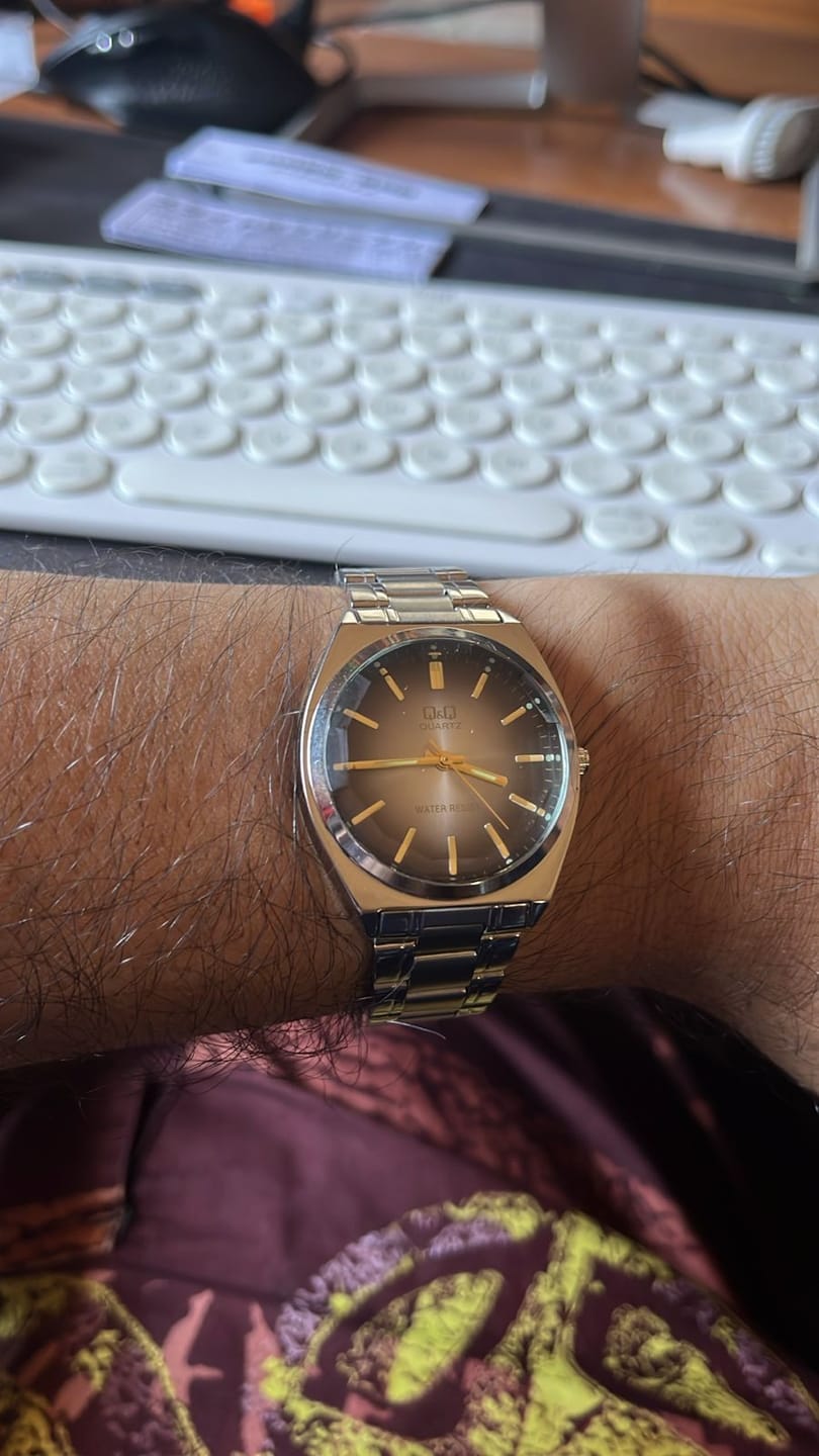 Customer photo review of Reloj Q&Q JDM QB78-202 Cristal Mineral Biselado 36mm