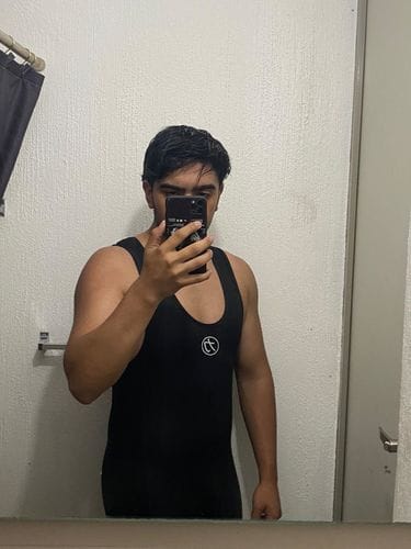 Customer photo review of Black Singlet, Unisex – IPF Approved