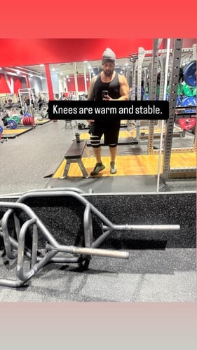 Customer photo review of Triple Ply Knee Sleeves