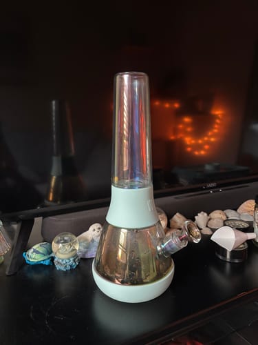 Customer photo review of The Bong Iridescent - Sky