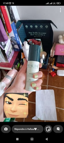 Customer photo review of Crème Hydratante Éclat au Thé Vert