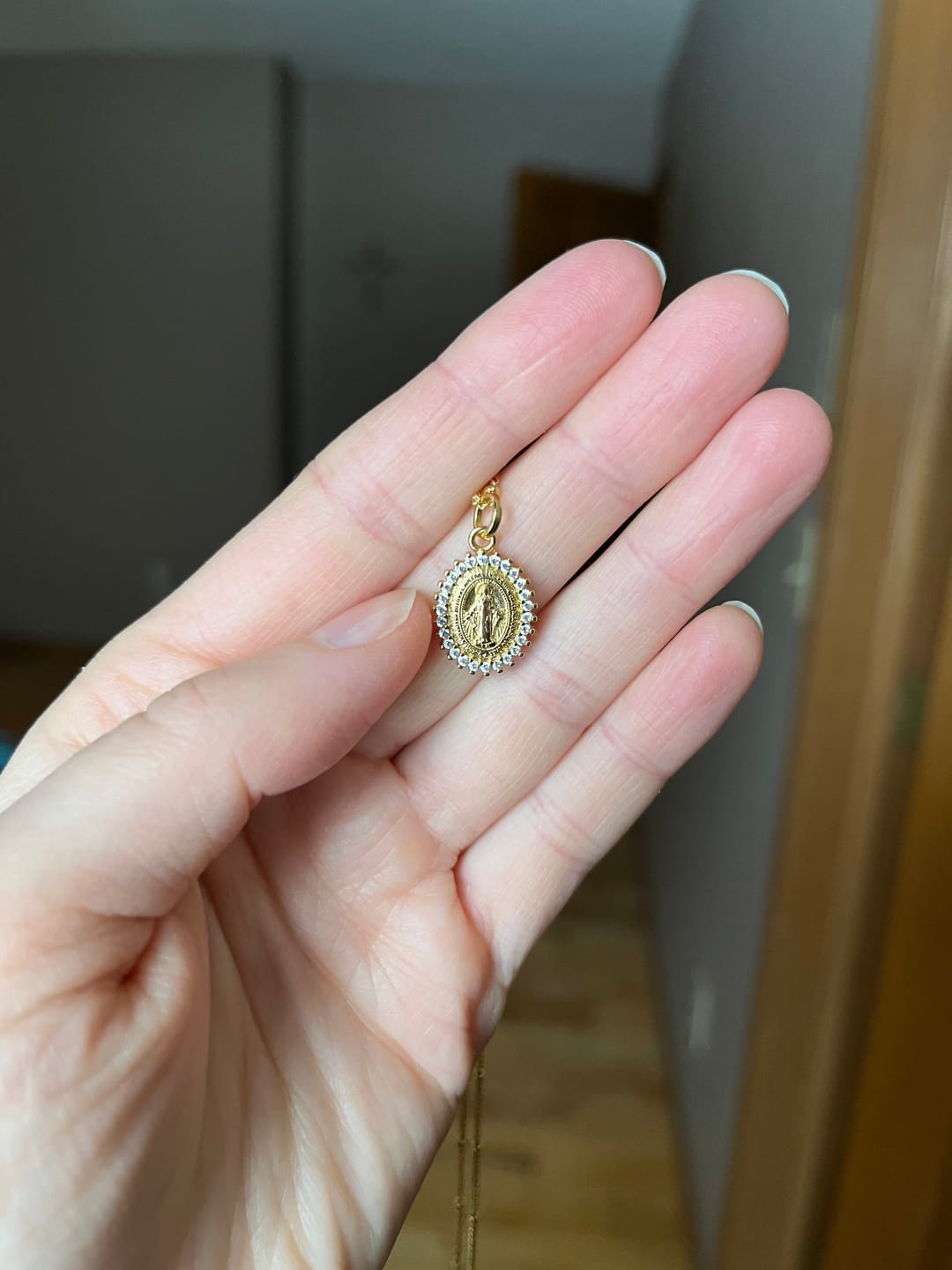 Customer photo review of Our Lady of Grace Miraculous Medal Gold Filled Satellite Chain Necklace
