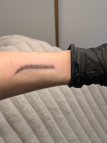 Customer photo review of FYNE STROKES BROW PEN