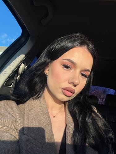 Customer photo review of Concealer cu acoperire mare