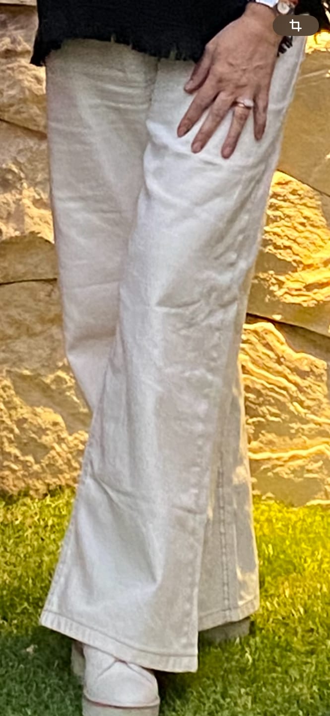 Customer photo review of JEANS JOSEFA Wide Leg crudo