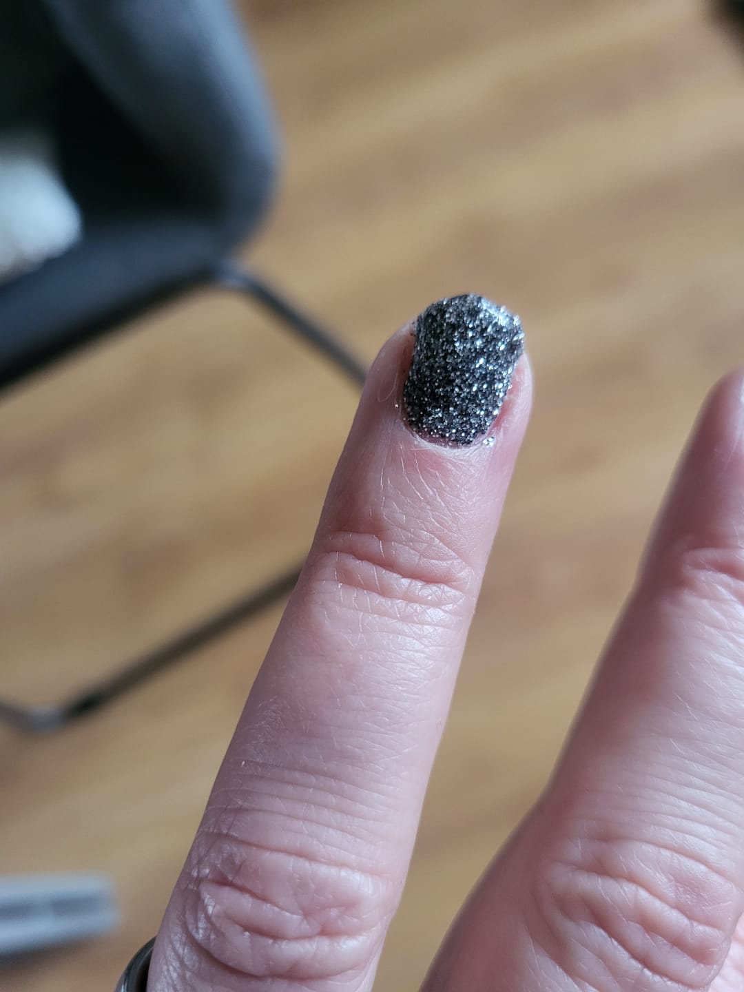 Customer photo review of Crystal Silver Dipping Powder