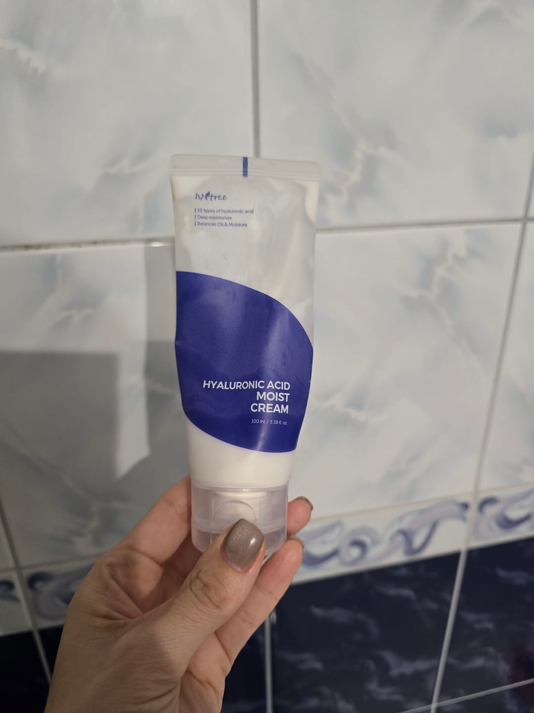 Customer photo review of Mitrinošs gelveida krēms ar hialuronskābi IsNtree Hyaluronic Acid Aqua Gel Cream