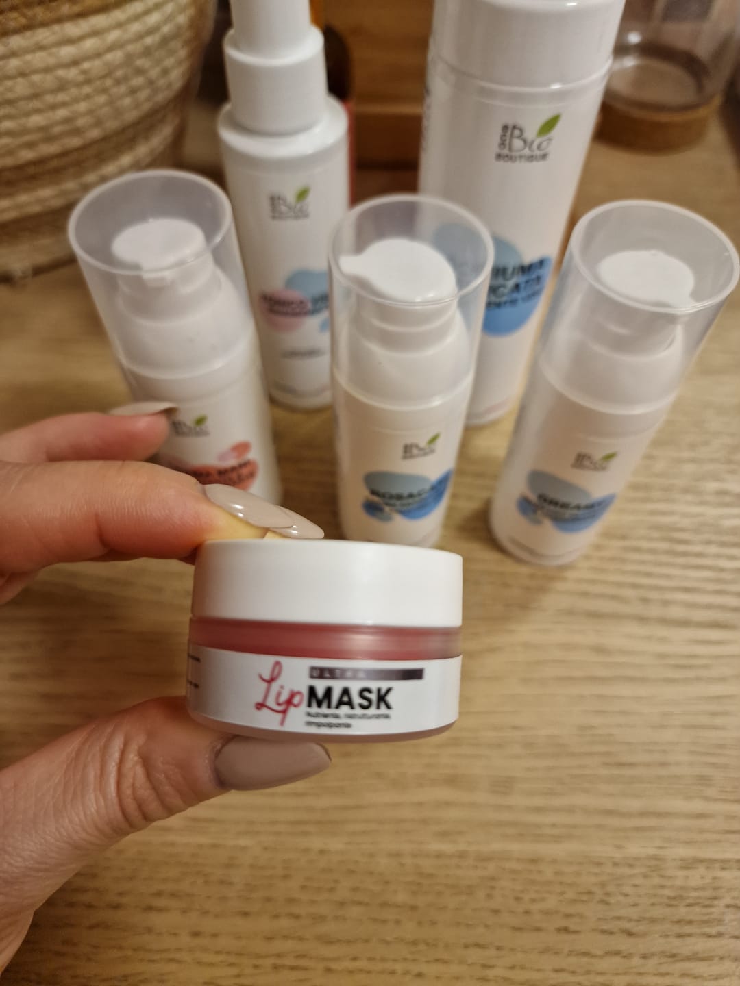 Customer photo review of Ultra Lip Mask