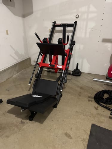 Customer photo review of RitFit BLP01 45 Degree 3-In-1 Leg Press Hack Squat and Calf Raise Machine
