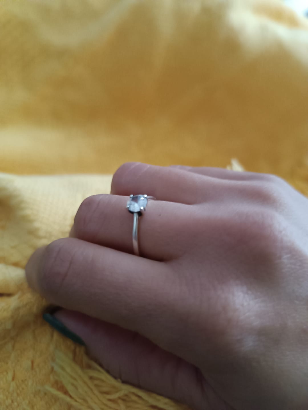 Customer photo review of Anillo Circonita Oval