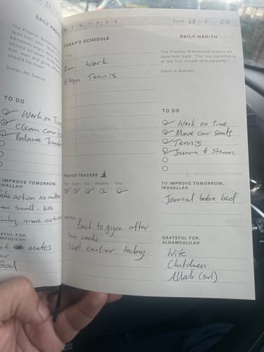 Customer photo review of Salam Journal